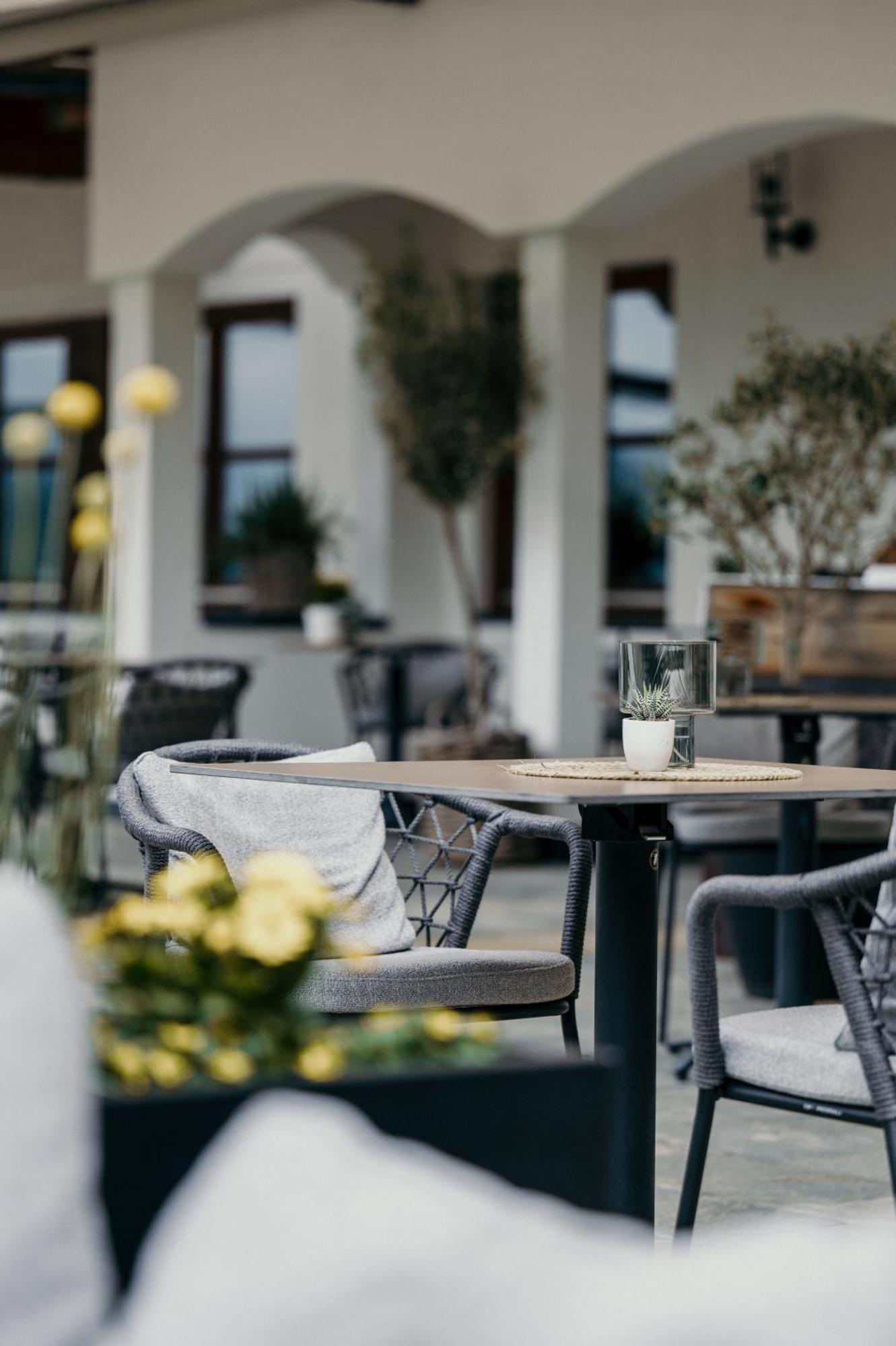Sonnhof Alpendorf - An Adults Only Place Sankt Johann im Pongau Exterior foto