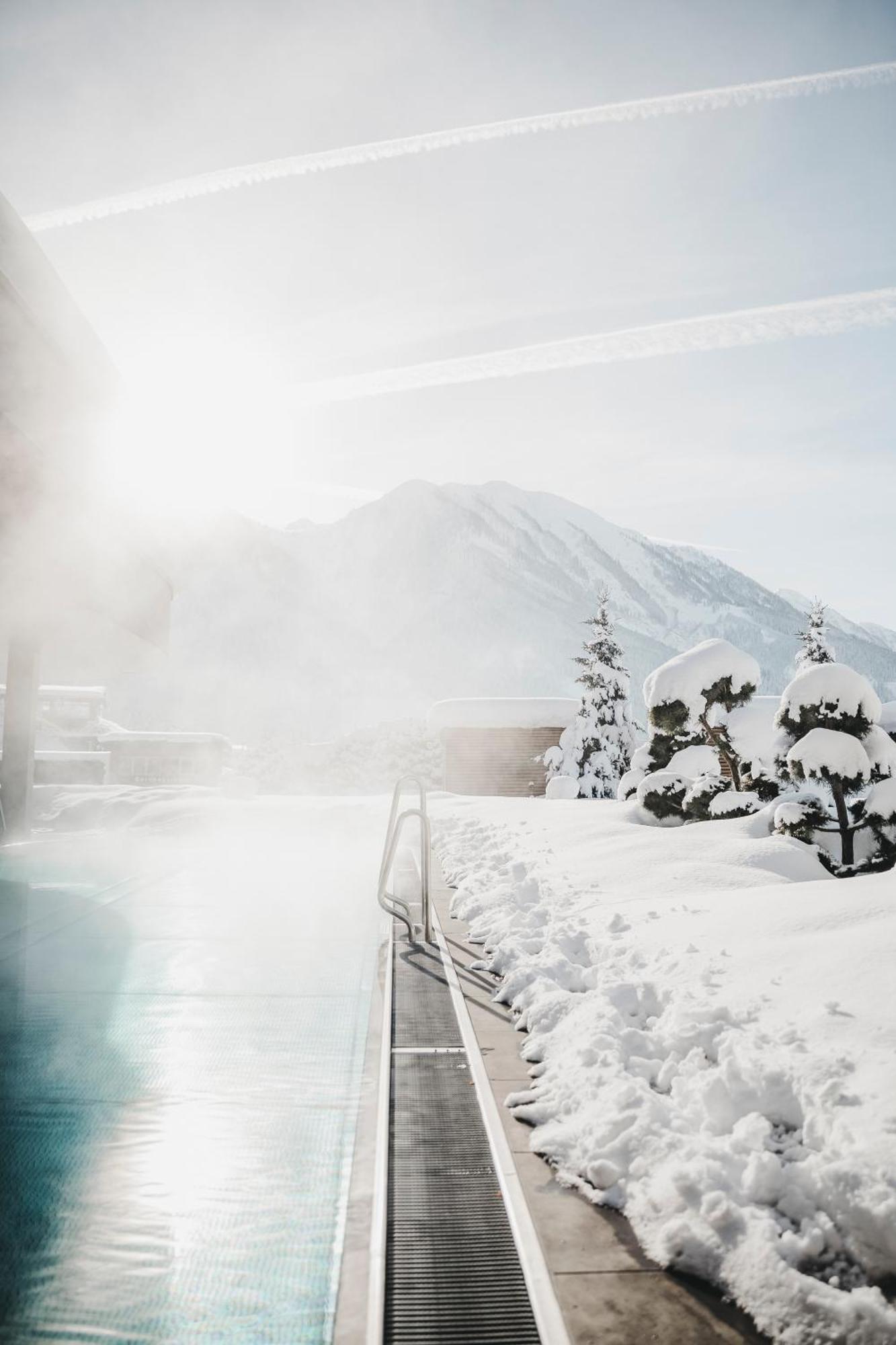Sonnhof Alpendorf - An Adults Only Place Sankt Johann im Pongau Exterior foto